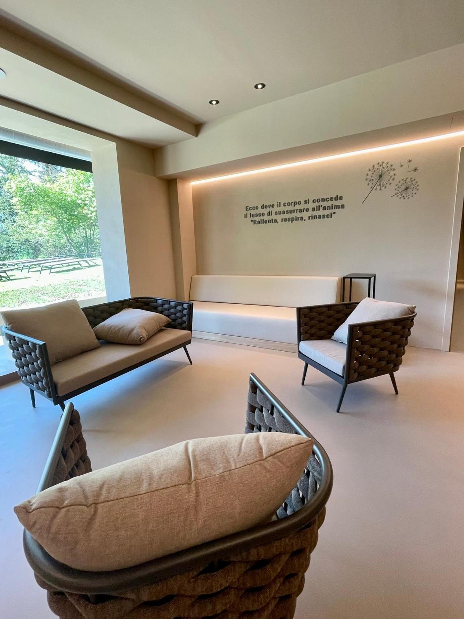 Vital Hotel Flora Comano Terme Ngoại thất bức ảnh