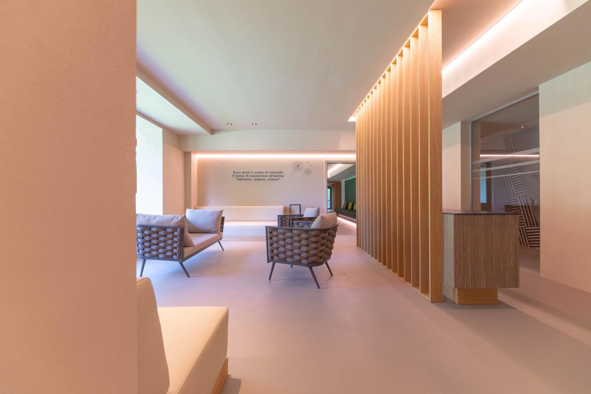 Vital Hotel Flora Comano Terme Ngoại thất bức ảnh