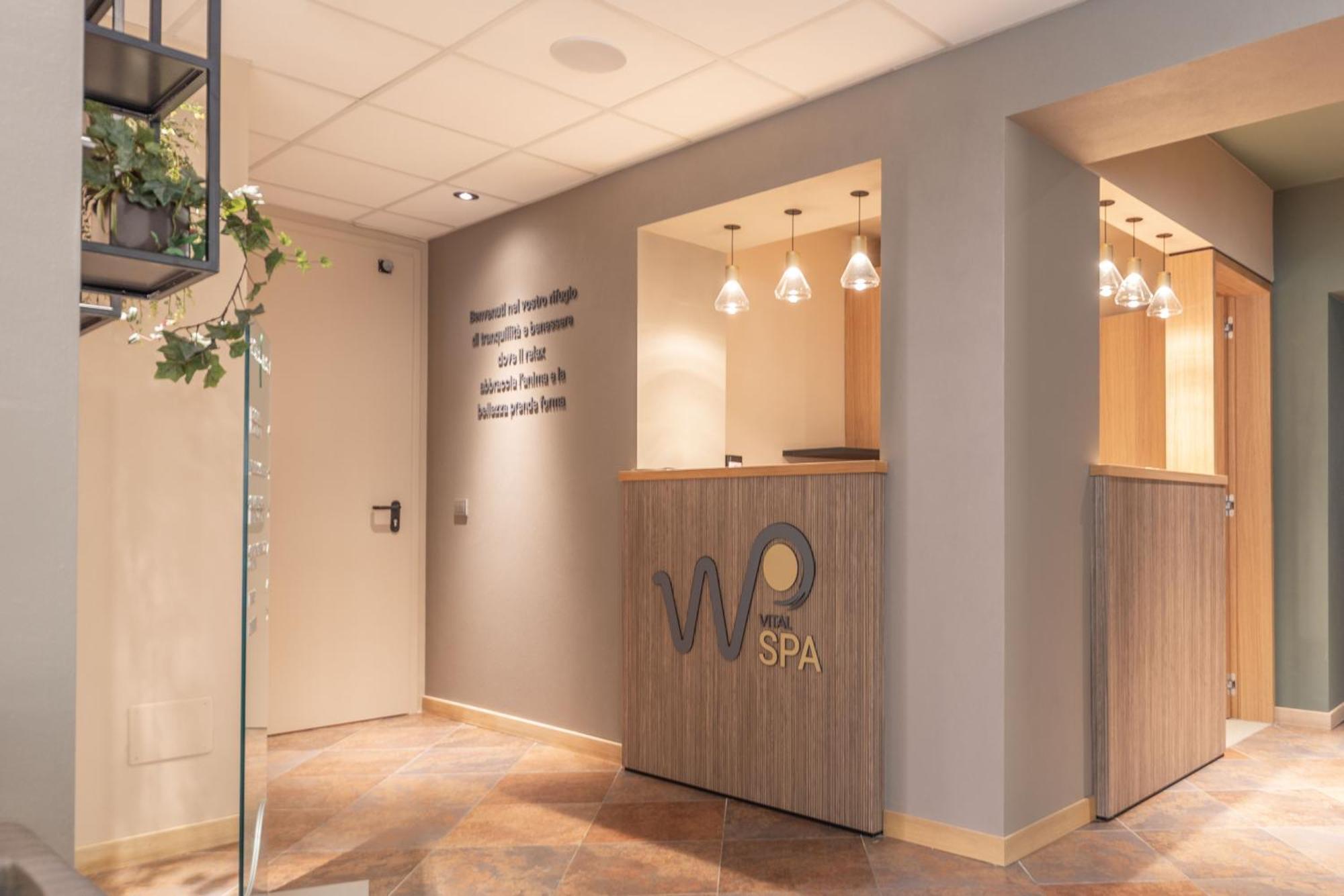 Vital Hotel Flora Comano Terme Ngoại thất bức ảnh